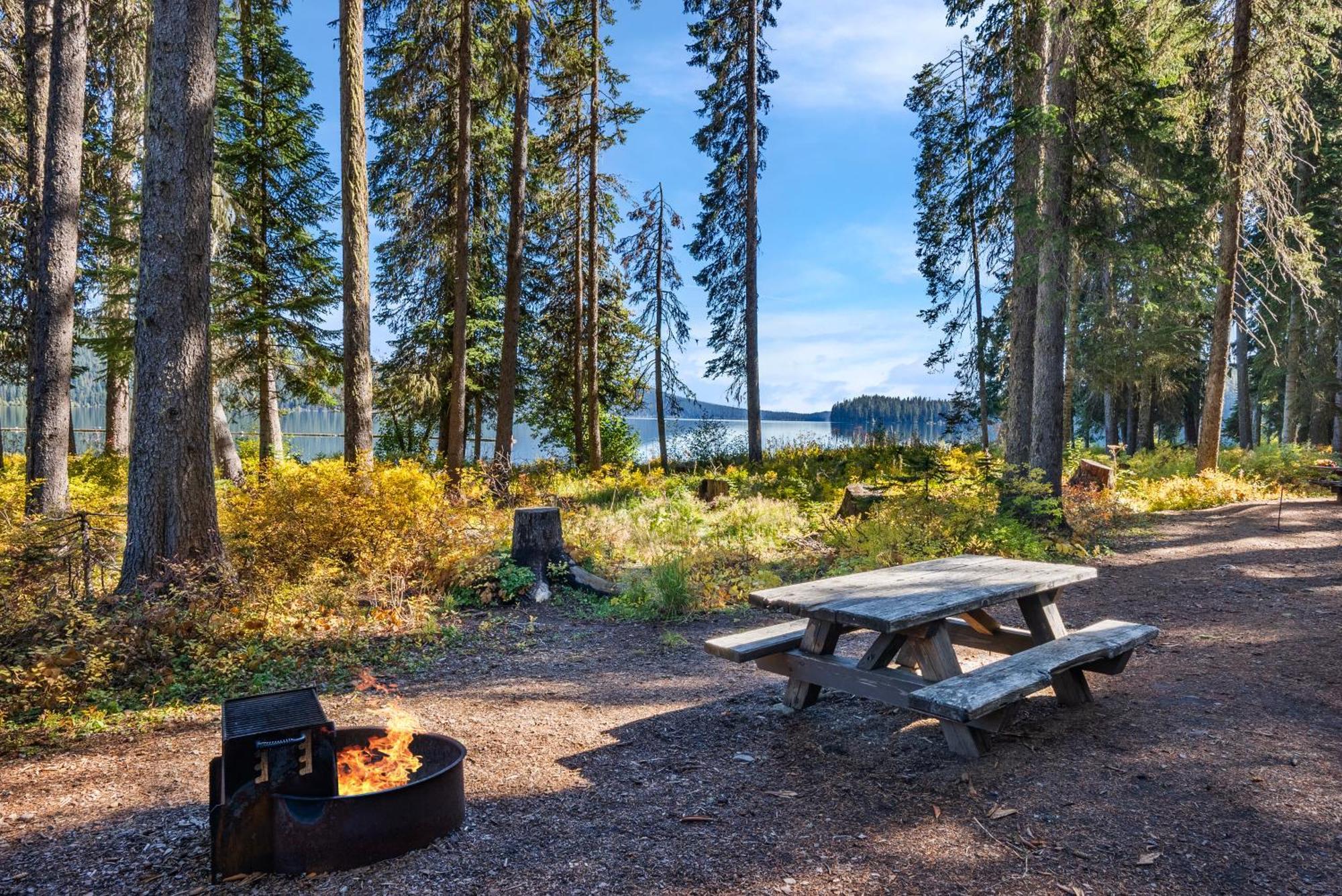Shelter Cove Resort & Marina Odell Lake Kültér fotó